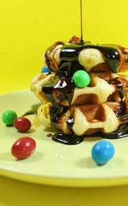 Preview wallpaper waffles, chocolate, watering, dragee, dessert