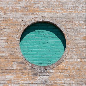 Preview wallpaper wall, circle, brick, texture