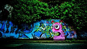 Preview wallpaper wall, graffiti, colorful, trees