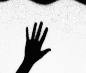 Preview wallpaper wall, hand, shadow, black and white, bw