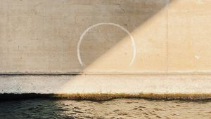 Preview wallpaper wall, water, waves, circle