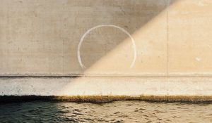 Preview wallpaper wall, water, waves, circle