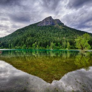 Preview wallpaper washington, rattlesnake ridge, lake, trees, landscape, mountain, reflection