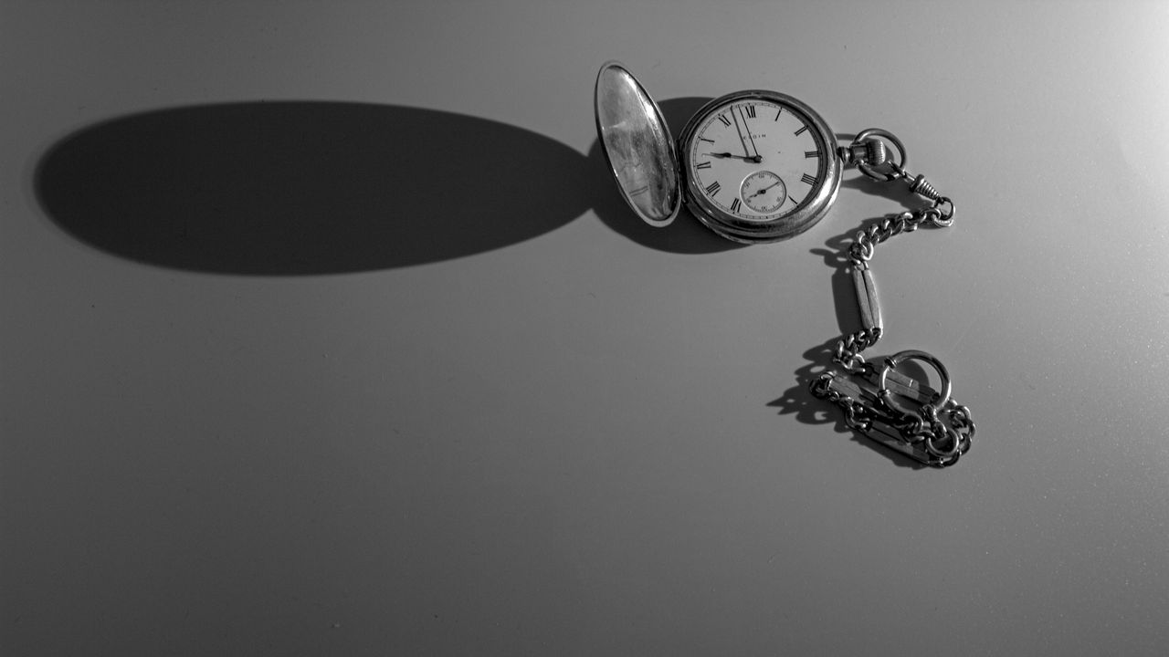 Wallpaper watch, chain, time, bw