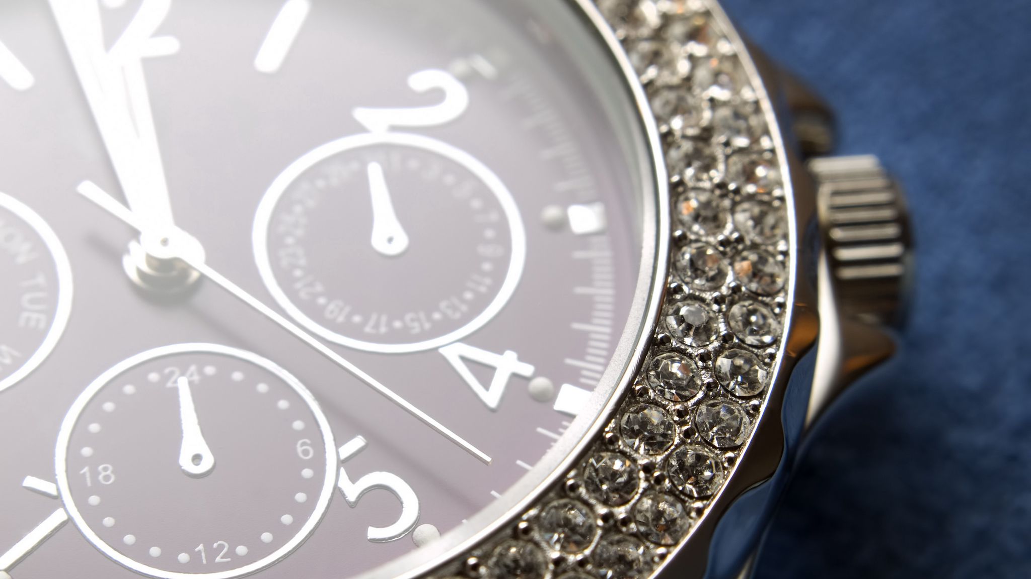 Download wallpaper 2048x1152 watches, diamonds, close-up, arrow, time ...