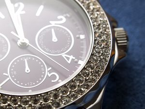 Preview wallpaper watches, diamonds, close-up, arrow, time