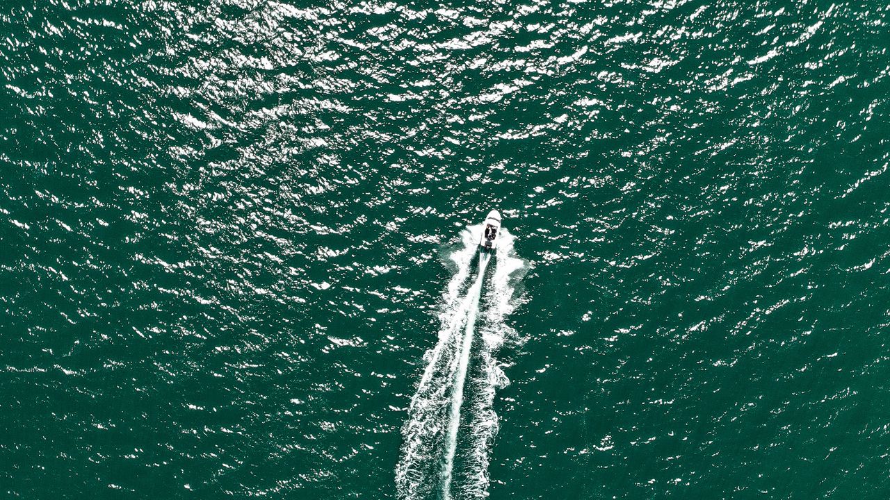 Wallpaper water, boat, aerial view, waves, sea