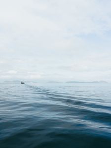 Preview wallpaper water, boat, horizon, trail