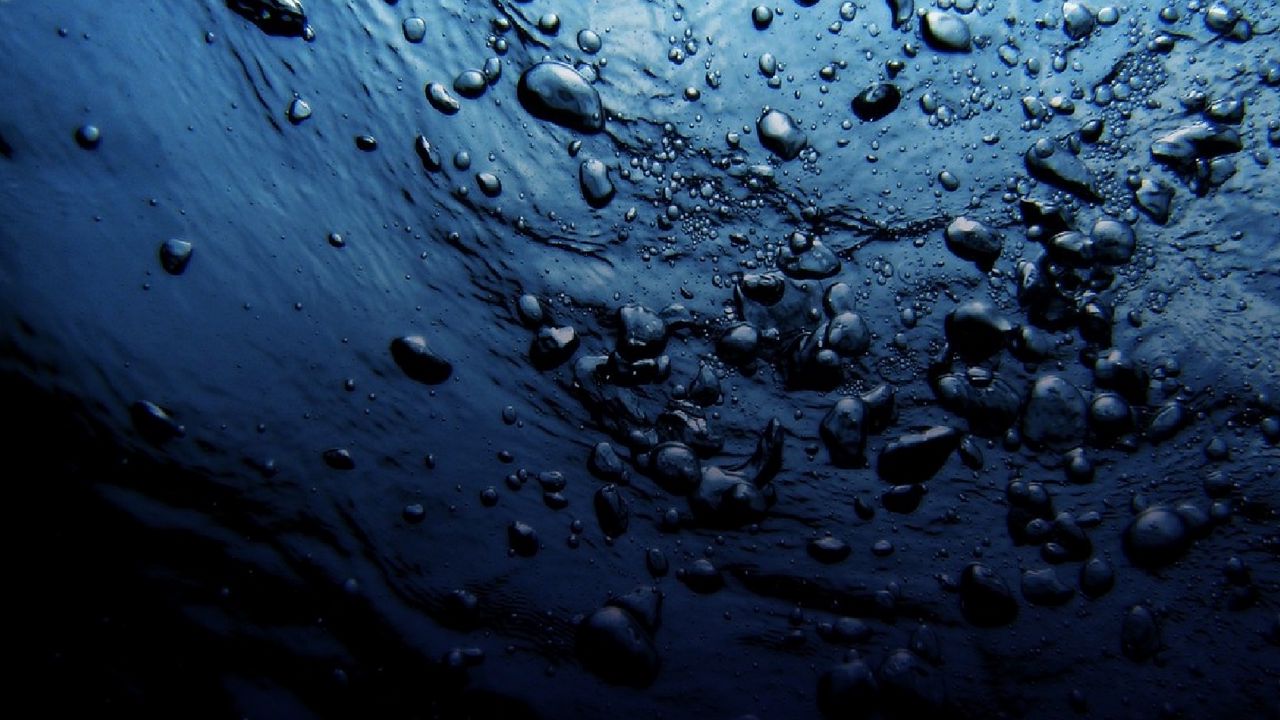Wallpaper water, drops, dark