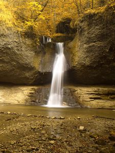 Preview wallpaper water, fall, garden, nature, rock