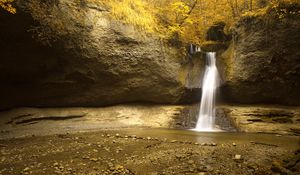 Preview wallpaper water, fall, garden, nature, rock