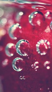 Preview wallpaper water, liquid, drops, bubbles