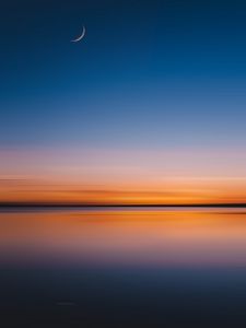 Preview wallpaper water, moon, dusk, horizon