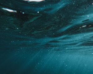 Preview wallpaper water, rays, bubbles, dark