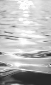 Preview wallpaper water, ripples, light, bw