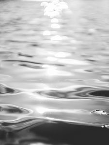 Preview wallpaper water, ripples, light, bw