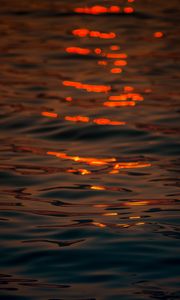 Preview wallpaper water, ripples, macro, shine