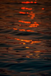 Preview wallpaper water, ripples, macro, shine