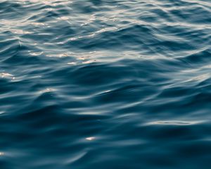 Preview wallpaper water, ripples, sea, blur