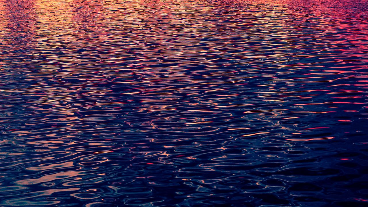 Wallpaper water, ripples, waves, backlight, gleam