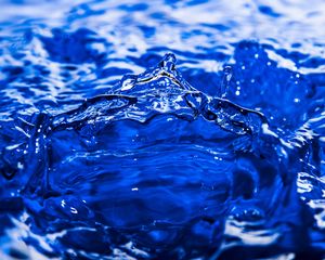 Preview wallpaper water, splash, spray, close-up