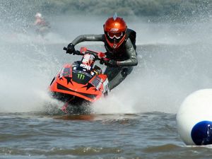 Preview wallpaper water, spray, sport, pwc, ball, helmet