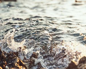 Preview wallpaper water, spray, wave, splash, drops