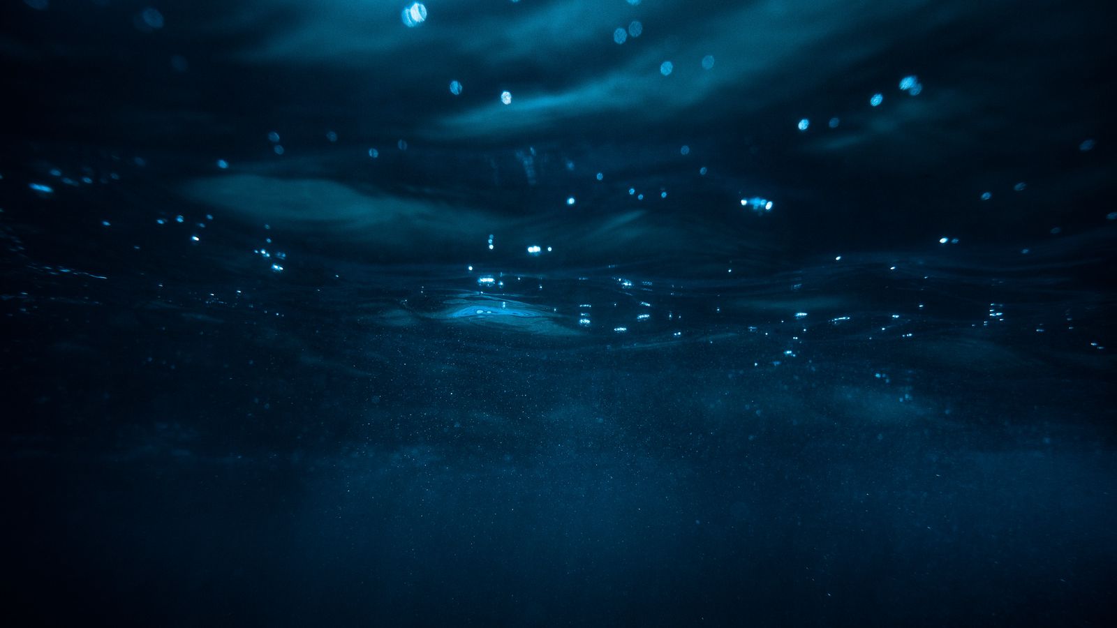 dark ocean background tumblr