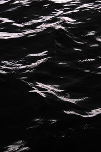 Preview wallpaper water, waves, black and white, black