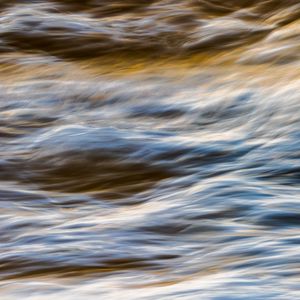 Preview wallpaper water, waves, blur, abstraction