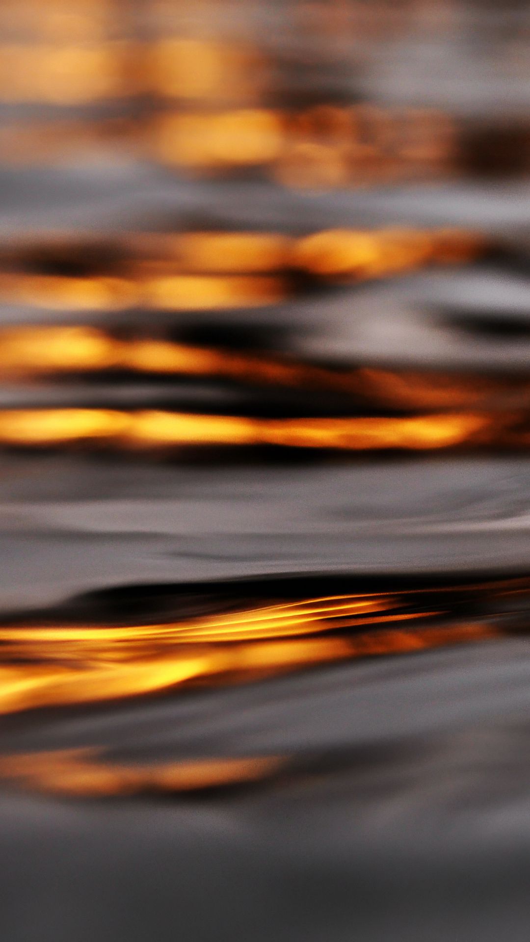 1080x1920 Wallpaper water, waves, glare, blur