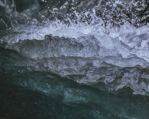 Preview wallpaper water, waves, splashes, foam