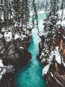 Preview wallpaper waterfall, cliff, canyon, athabasca, canada