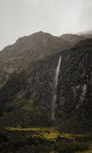 Preview wallpaper waterfall, cliff, fog, new zealand