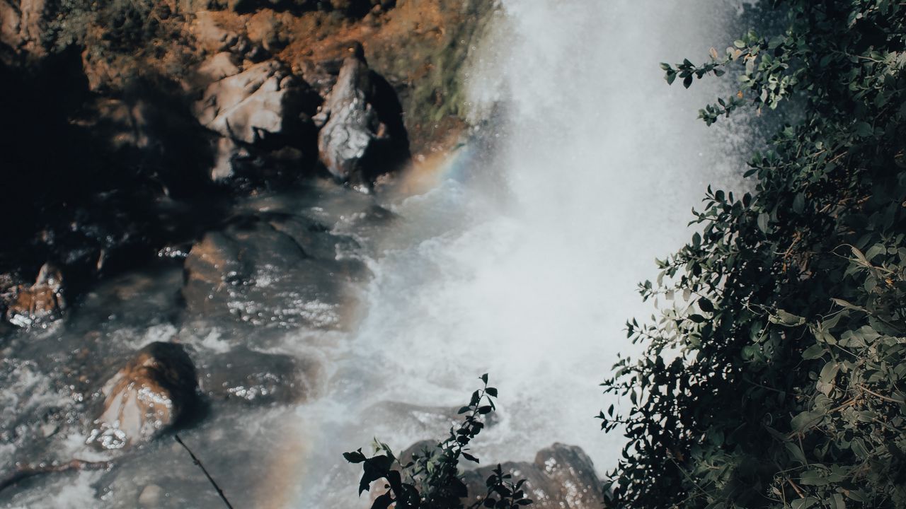 Wallpaper waterfall, cliff, stones, spray, rainbow