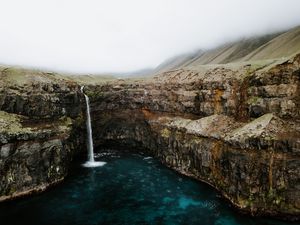 Preview wallpaper waterfall, cliff, stream, water, landscape