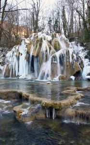 Preview wallpaper waterfall, france, cascade des truffes les planches, nature