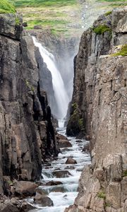 Preview wallpaper waterfall, gorge, stones, spray, slope