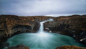 Preview wallpaper waterfall, lake, river, cliff, landscape