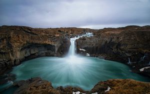 Preview wallpaper waterfall, lake, river, cliff, landscape