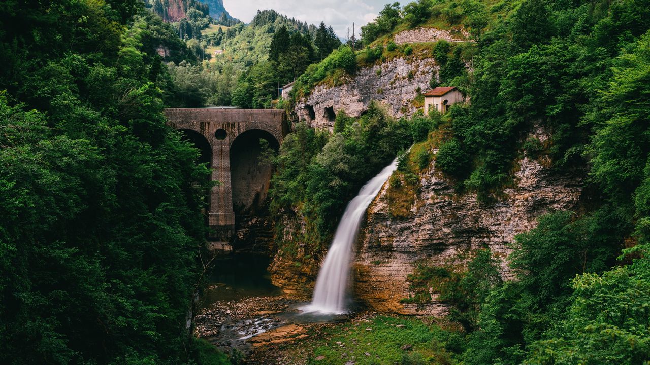 Wallpaper waterfall, precipice, current, trees, bridge
