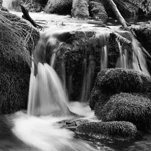 Preview wallpaper waterfall, river, black and white, nature