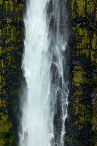 Preview wallpaper waterfall, rock, moss, splashes