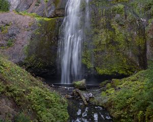 Preview wallpaper waterfall, rock, water, spray, moss