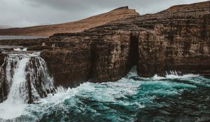 Preview wallpaper waterfall, rocks, current, foam, vatnavegur, faroe islands