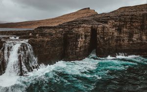 Preview wallpaper waterfall, rocks, current, foam, vatnavegur, faroe islands