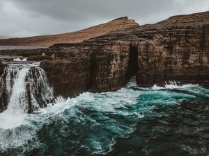 Preview wallpaper waterfall, rocks, current, foam, vatnavegur, faroe islands