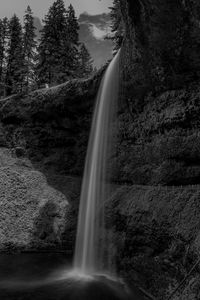 Preview wallpaper waterfall, rocks, splashes, dark