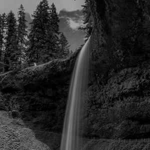 Preview wallpaper waterfall, rocks, splashes, dark