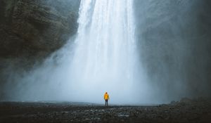 Preview wallpaper waterfall, silhouette, man, water, clif